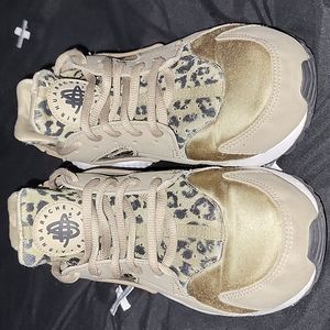 Wmns Air Huarache Print Leopard